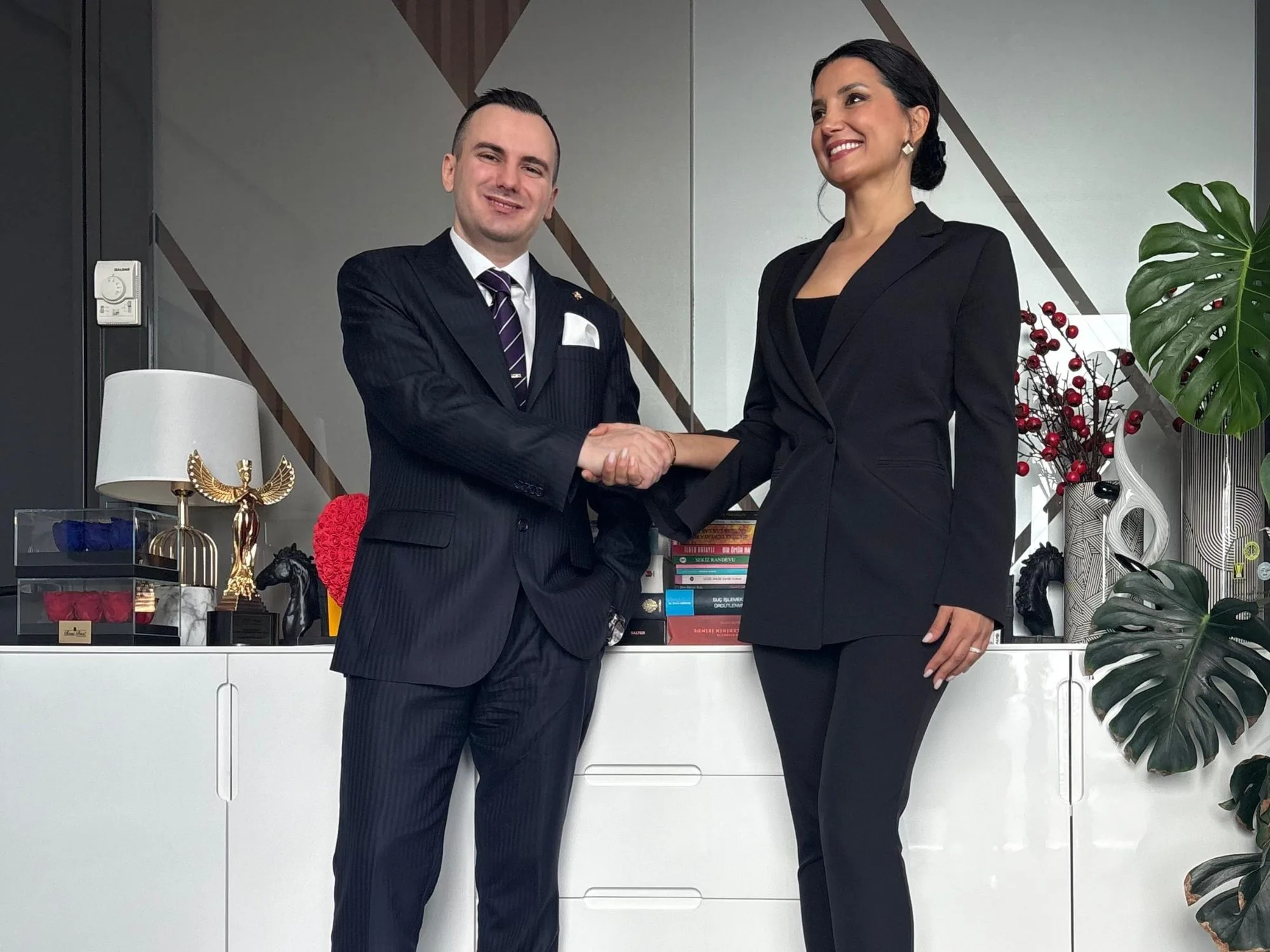 Maxidef Küresel Hedeflerini Büyütüyor: Yönetim Kuruluna Stratejik İsim 4 Maxidef Küresel Hedeflerini Büyütüyor: Yönetim Kuruluna Stratejik İsim