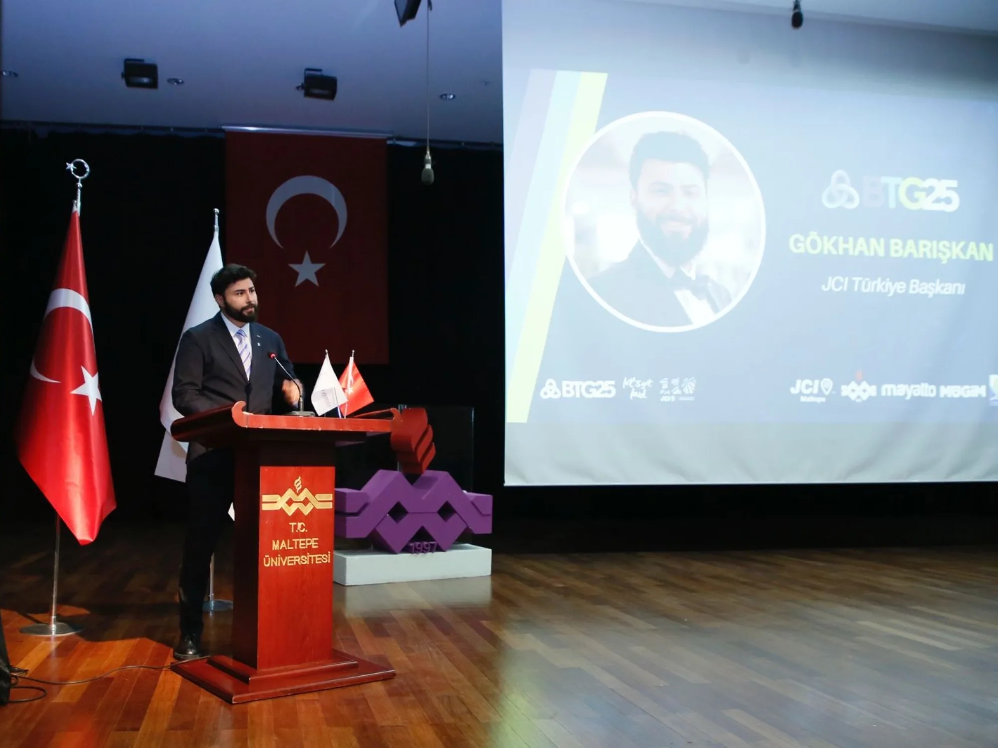 BTG25 Zirvesi Maltepe Üniversitesi’nde Rekor İlgiyle Gerçekleşti: Girişimcilik Ateşi Yakıldı 1 BTG25 Zirvesi Maltepe Üniversitesi’nde Rekor İlgiyle Gerçekleşti: Girişimcilik Ateşi Yakıldı